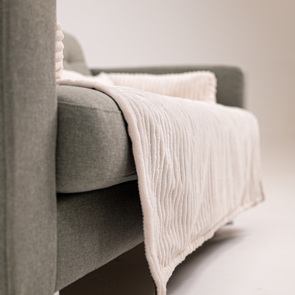 Cloufy Shield Dog Sofa Cover