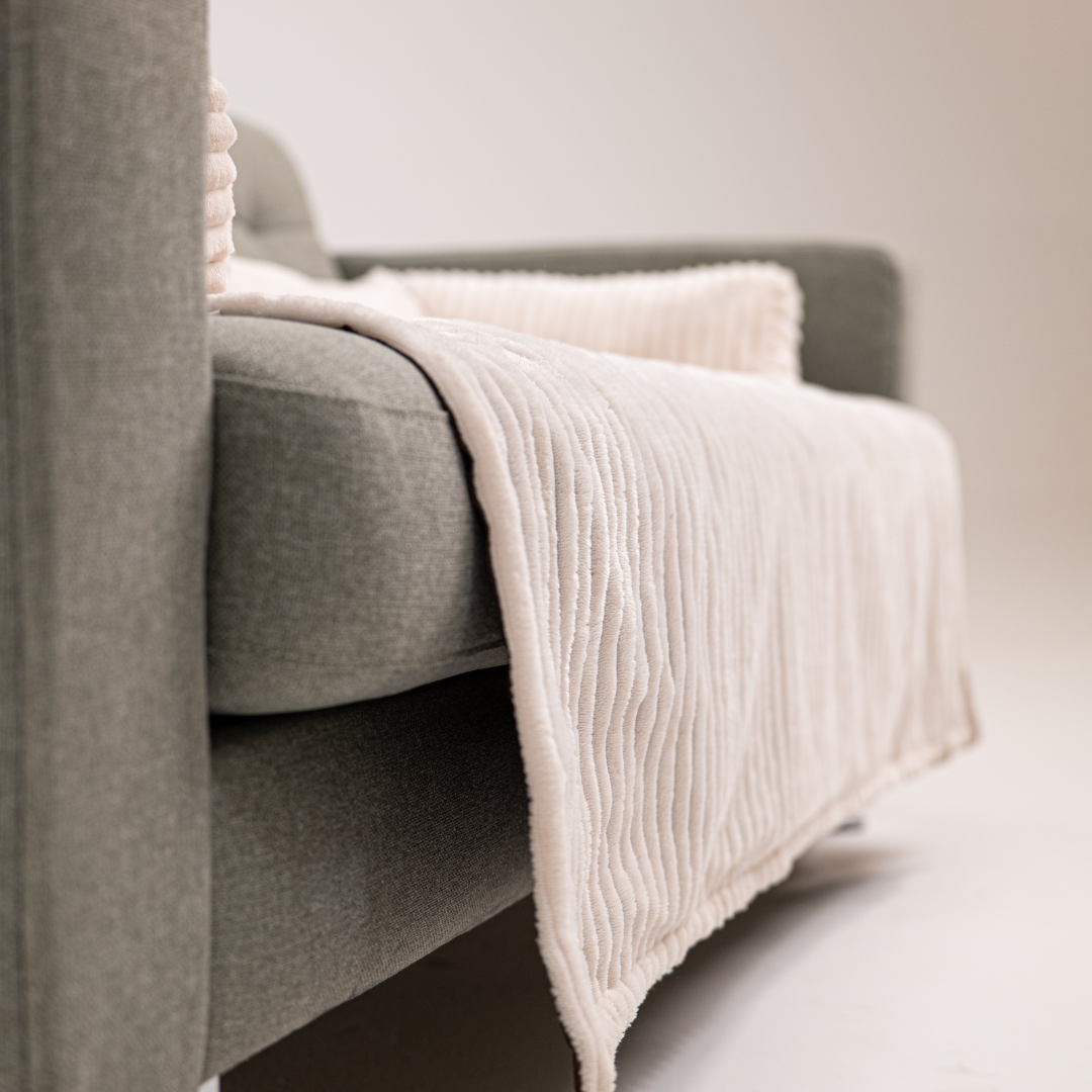 Cloufy Shield Dog Sofa Cover
